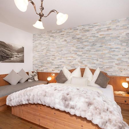 Готель Brixnerhof Im Zillertal Шліттерс Екстер'єр фото