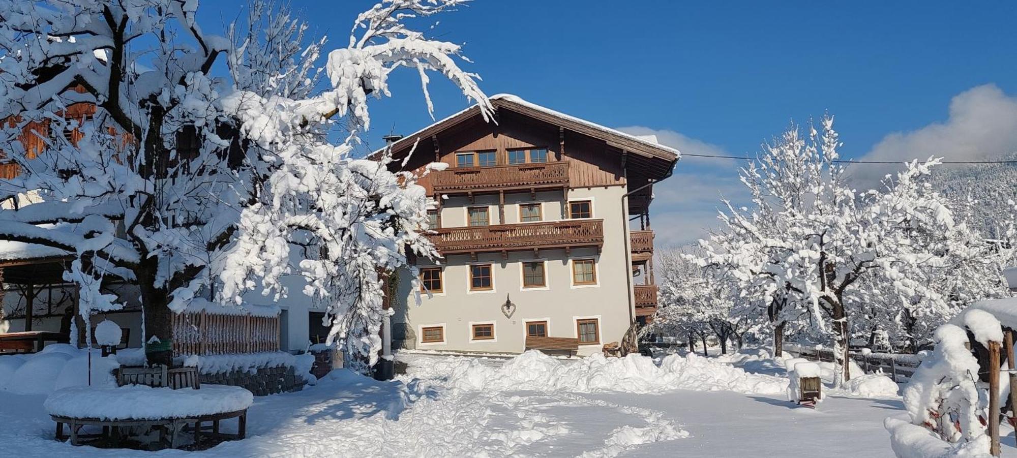 Готель Brixnerhof Im Zillertal Шліттерс Екстер'єр фото