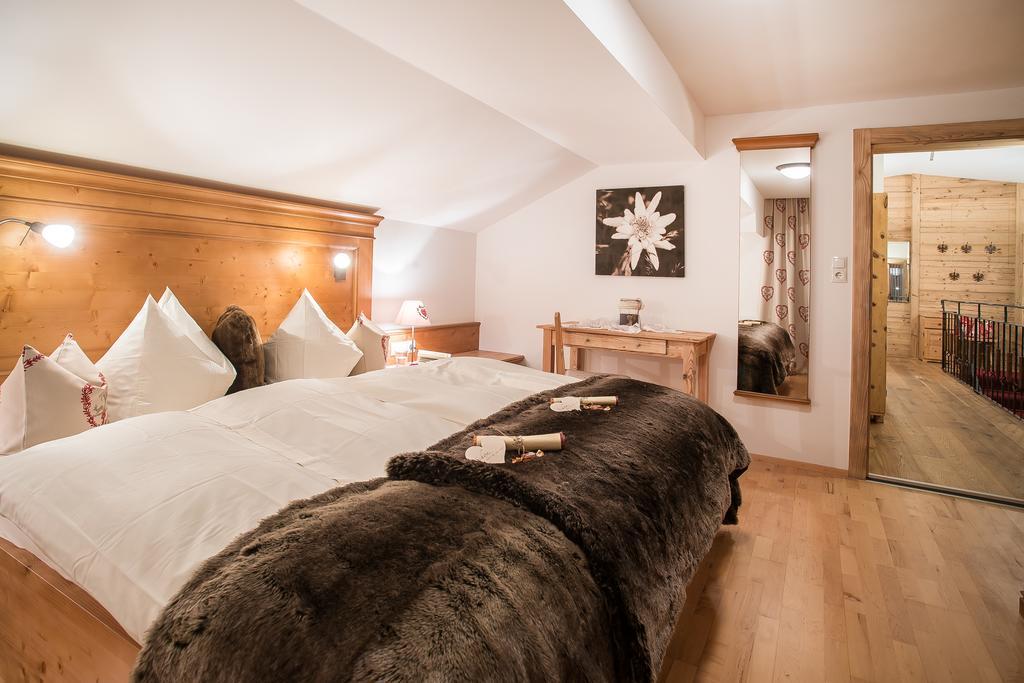 Готель Brixnerhof Im Zillertal Шліттерс Екстер'єр фото